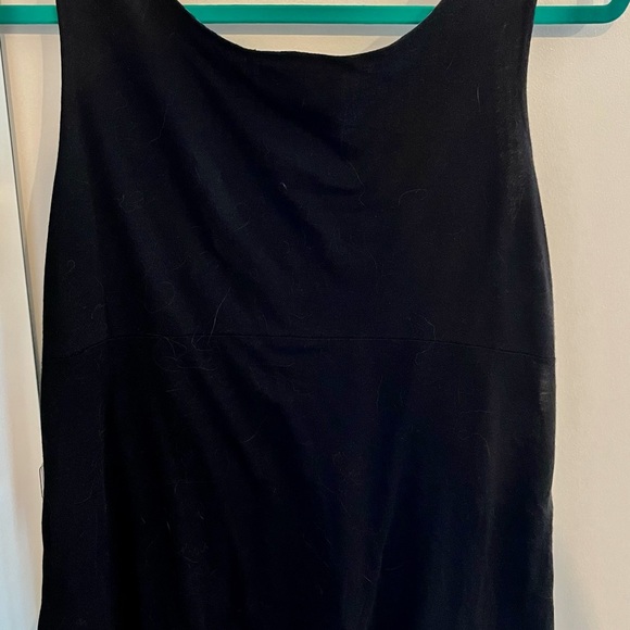 Lux tunic length tank top with button detail - Picture 2 of 3